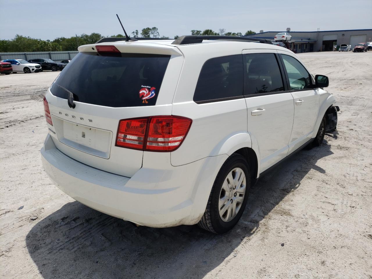 Photo 4 from auction – 2016 DODGE JOURNEY SE with VIN 3C4PDCAB8GT241211