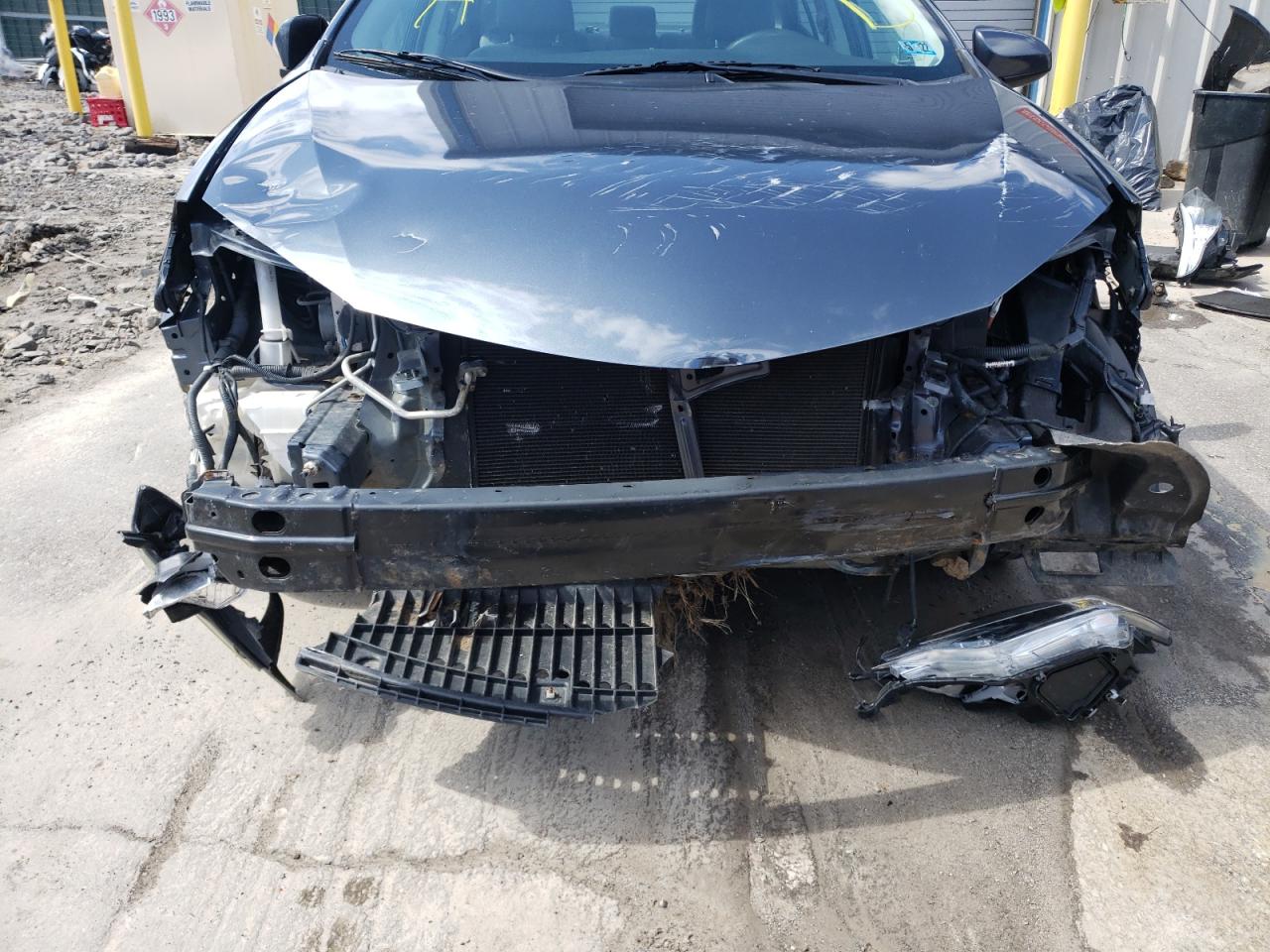 Photo 9 from auction – 2014 TOYOTA COROLLA L with VIN 2T1BURHE4EC219476