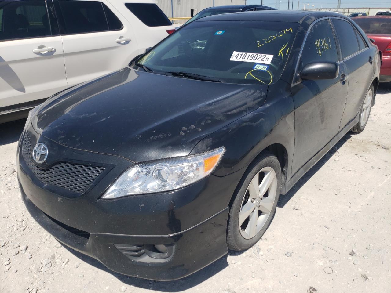 Zdjęcie 2 z aukcji – 2011 TOYOTA CAMRY BASE z VIN 4T1BF3EK8BU220674