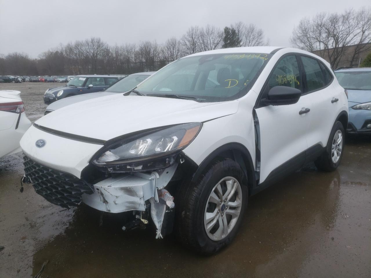 Photo 2 from auction – 2021 FORD ESCAPE S with VIN 1FMCU9F68MUA73757