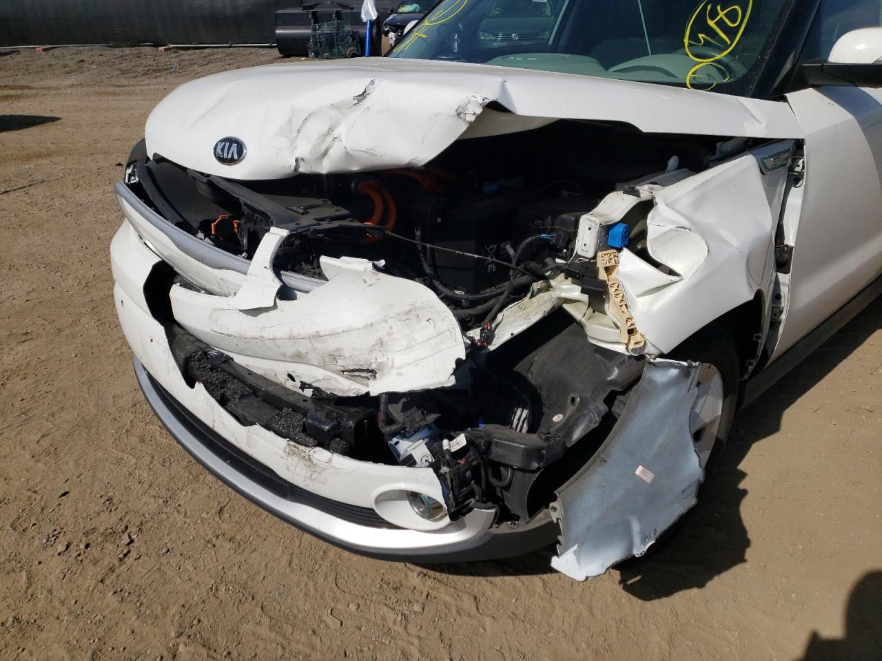 Photo 9 from auction – 2016 KIA SOUL EV + with VIN KNDJX3AEXG7017269