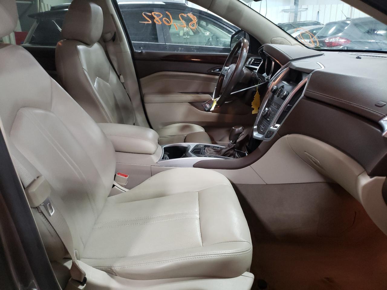 Photo 5 from auction – 2012 CADILLAC SRX LUXURY with VIN 3GYFNDE32CS514218