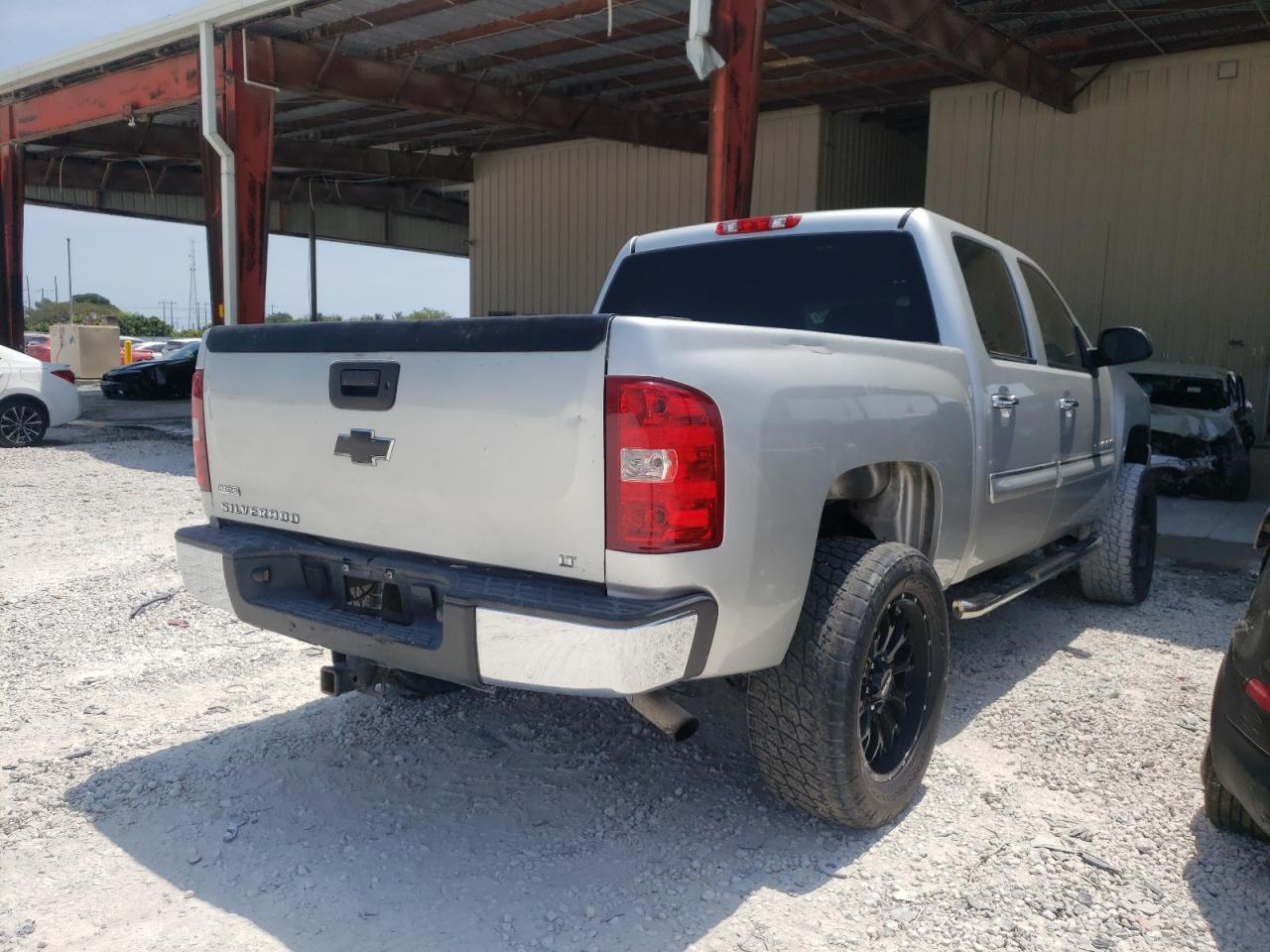 Photo 4 from auction – 2010 CHEVROLET SILVERADO with VIN 3GCRCSE02AG148182