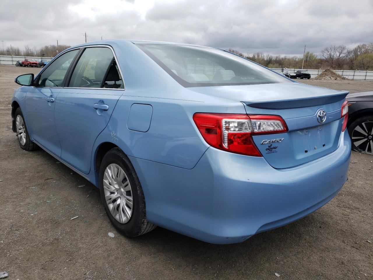 Photo 3 from auction – 2012 TOYOTA CAMRY BASE with VIN 4T1BF1FK6CU580370