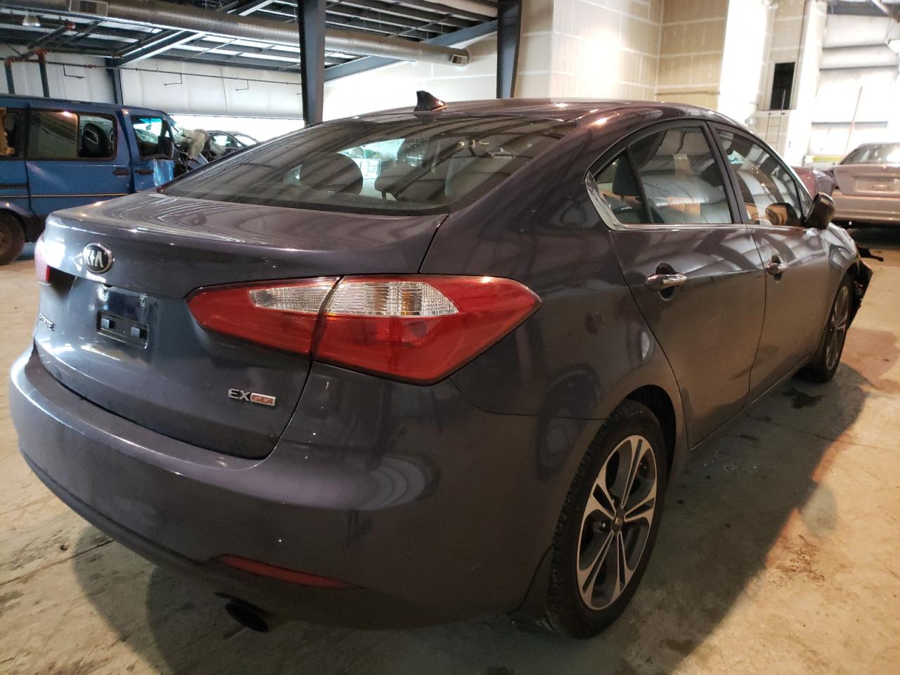 Photo 4 from auction – 2014 KIA FORTE EX with VIN KNAFZ4A80E5152251