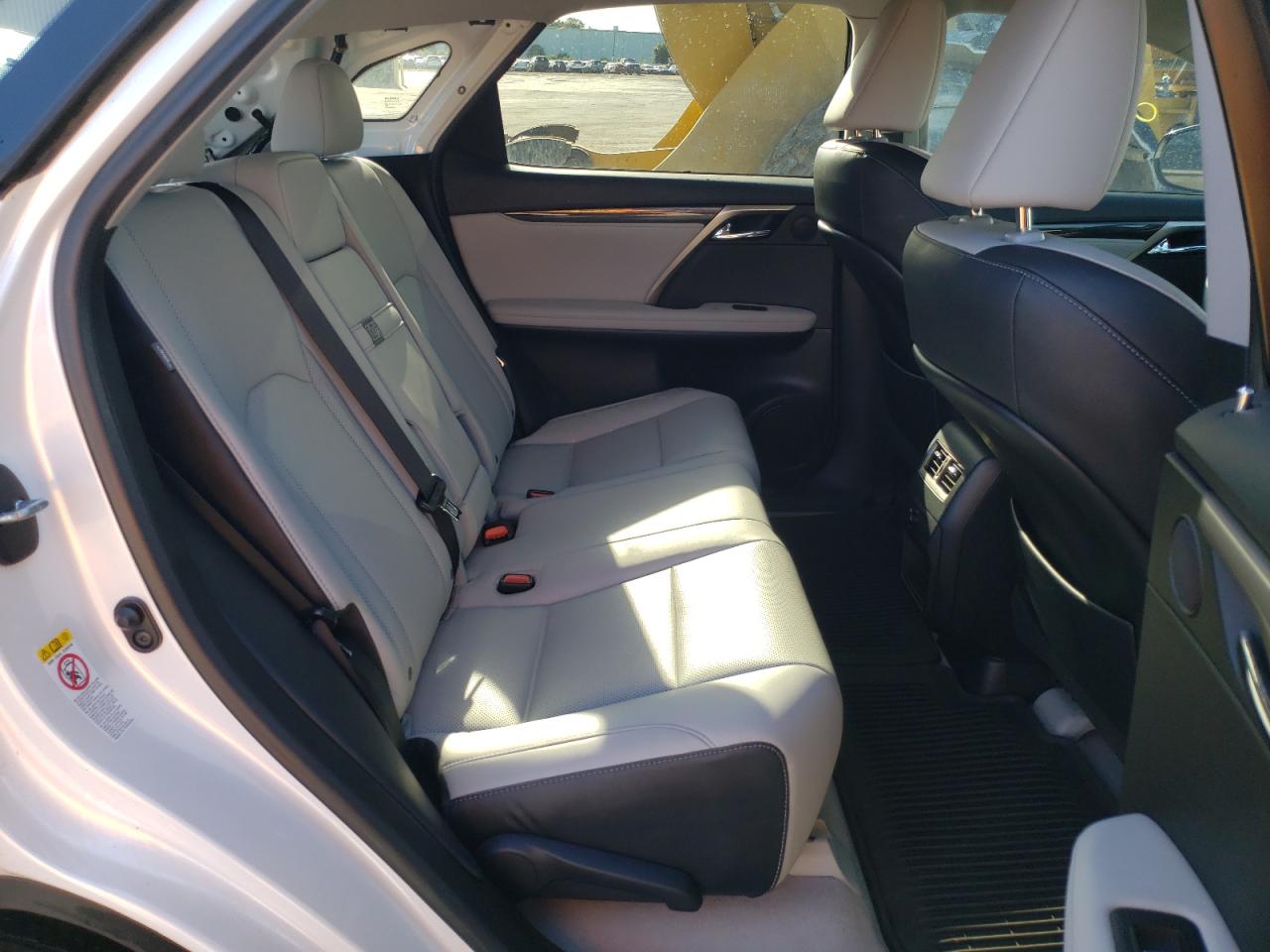 Photo 6 from auction – 2017 LEXUS RX 350 BAS with VIN 2T2ZZMCAXHC037708