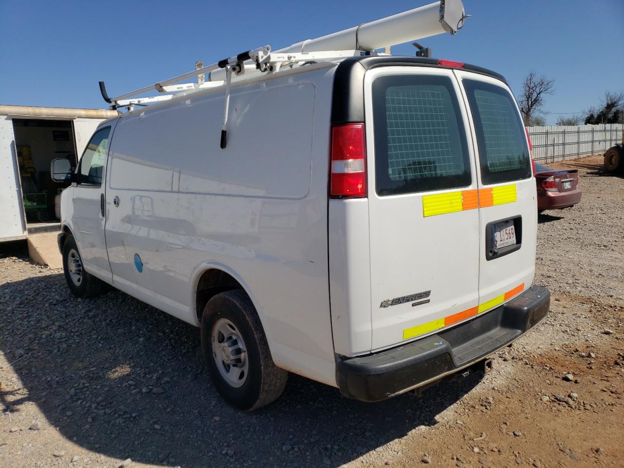 Photo 3 from auction – 2013 CHEVROLET EXPRESS G2 with VIN 1GCWGFCA1D1903349