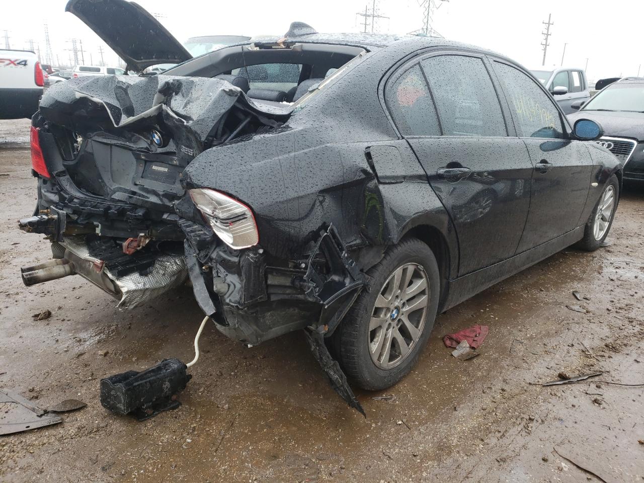 Photo 4 from auction – 2006 BMW 325 I with VIN WBAVB13556PT21462
