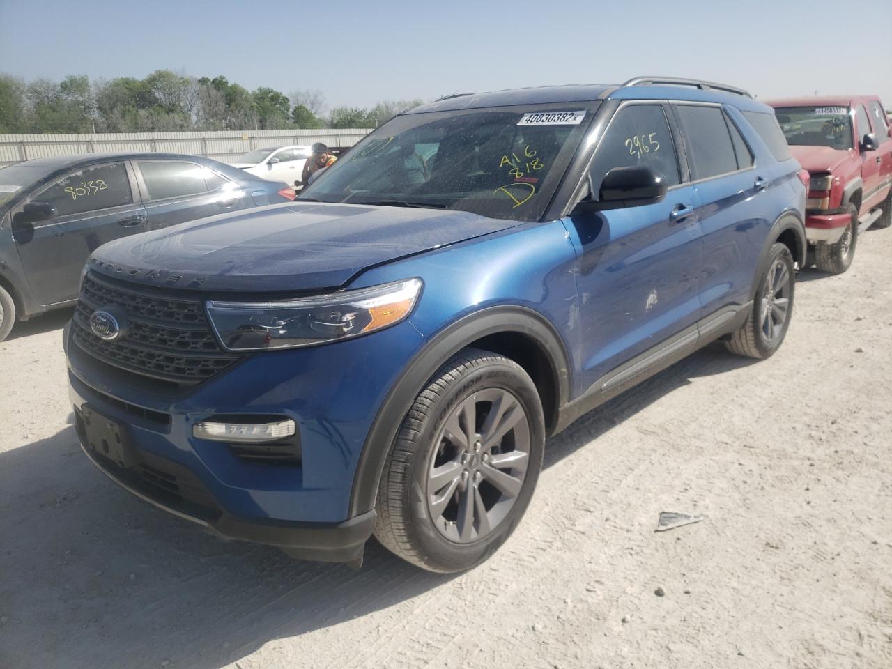Photo 2 from auction – 2022 FORD EXPLORER X with VIN 1FMSK7DH0NGA16818