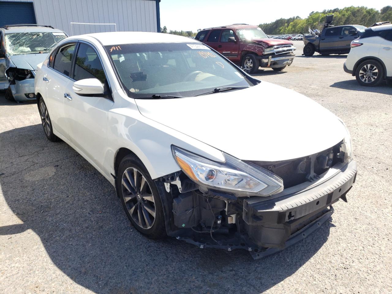 NISSAN ALTIMA 2.5 2016 with VIN 1N4AL3AP7GC137492 - Photo from auction
