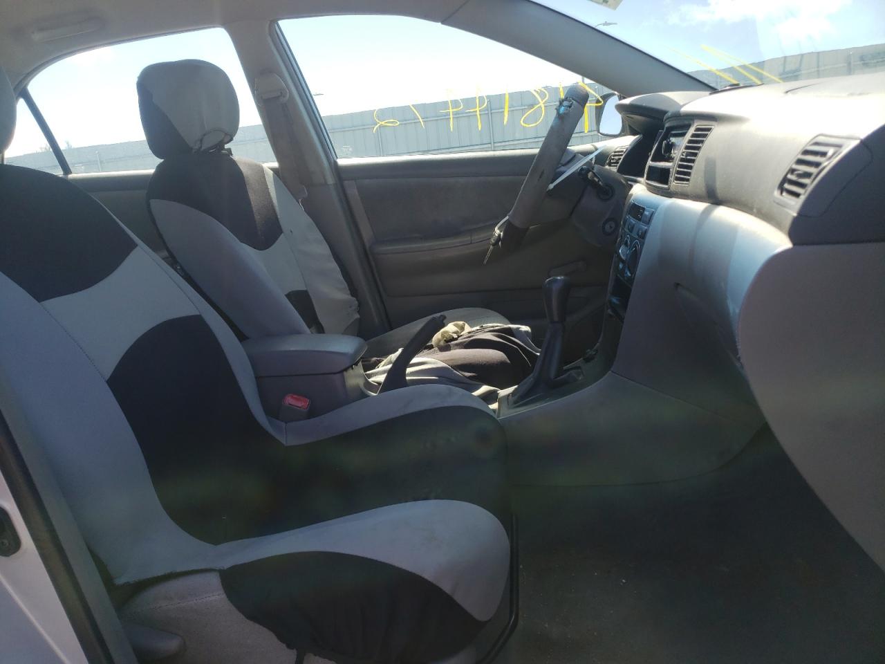Photo 5 from auction – 2007 TOYOTA COROLLA with VIN 2T1BR32EX7C748053