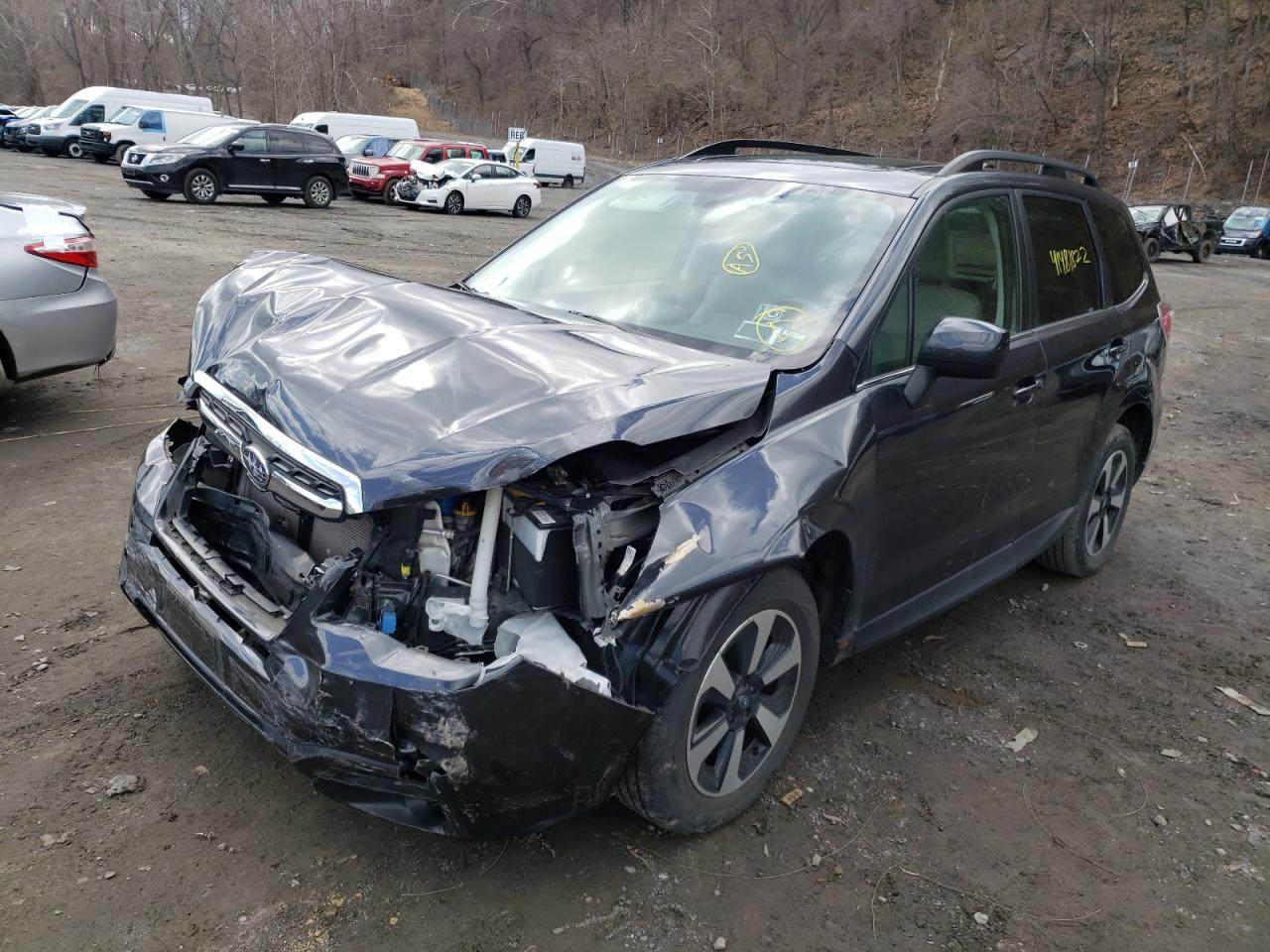 Photo 2 from auction – 2018 SUBARU FORESTER 2 with VIN JF2SJARC3JH595214