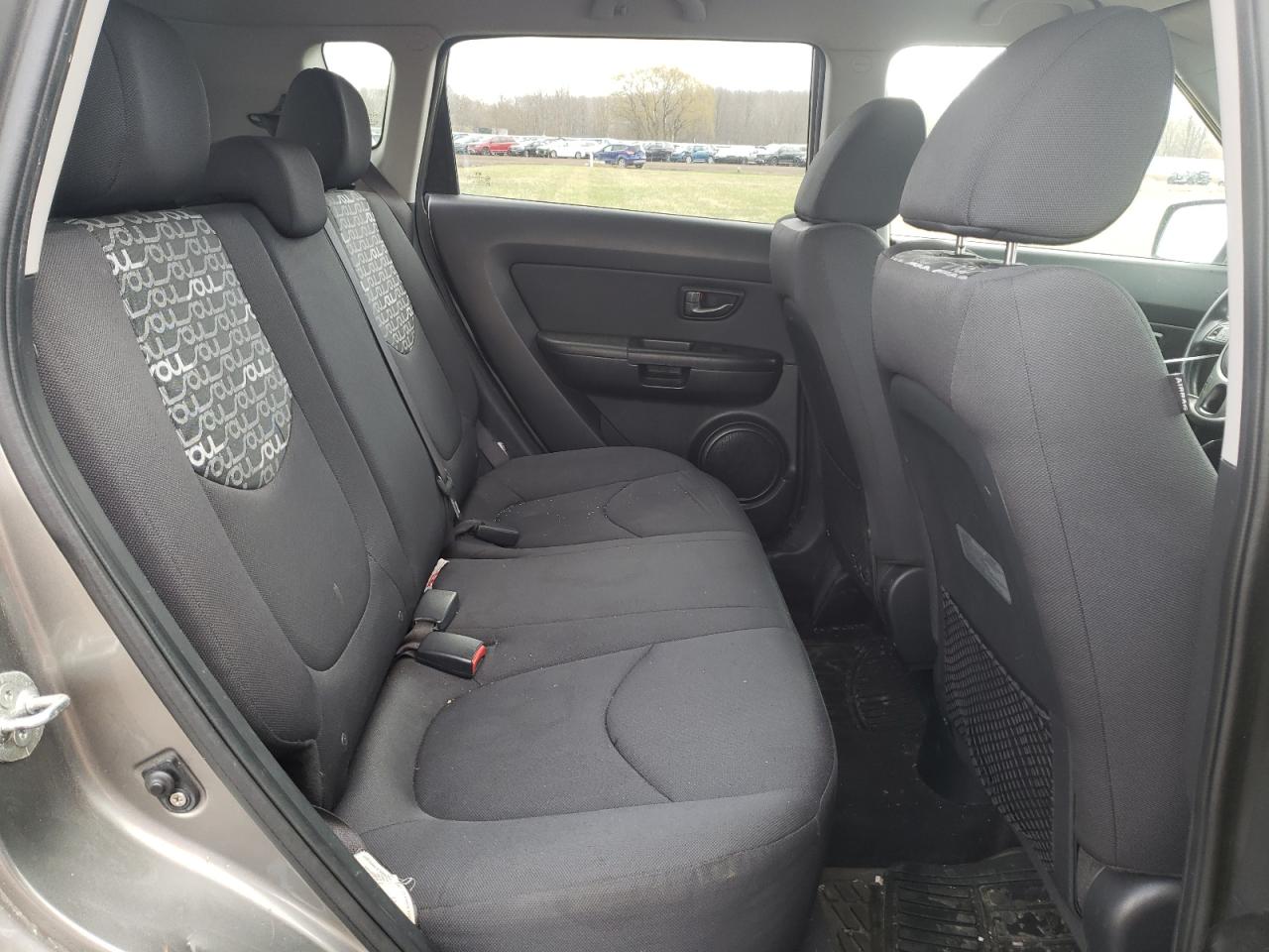 Photo 6 from auction – 2011 KIA SOUL with VIN KNDJT2A20B7236617