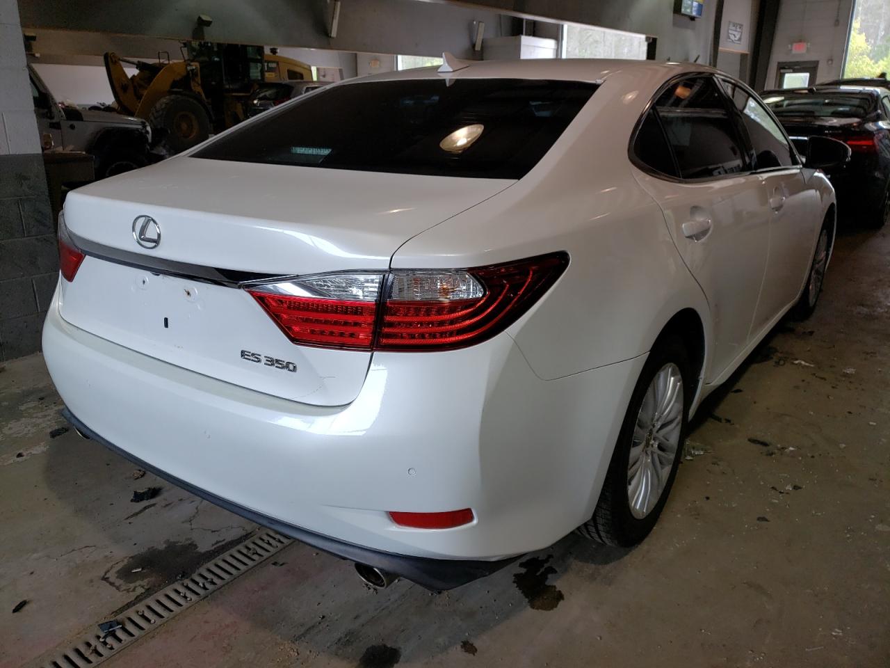 Photo 4 from auction – 2013 LEXUS ES 350 with VIN JTHBK1GG5D2072106
