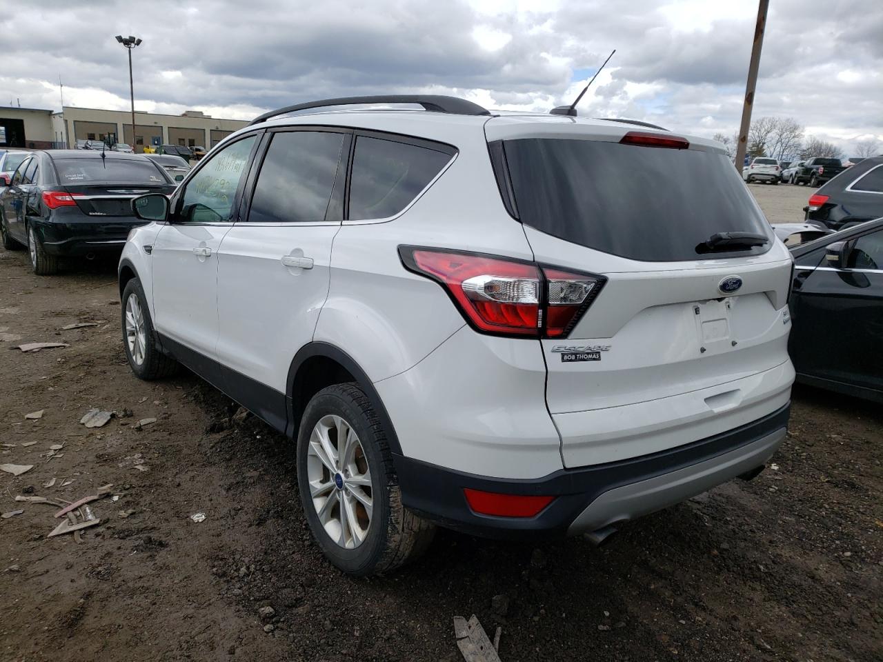 Photo 3 from auction – 2018 FORD ESCAPE SE with VIN 1FMCU0GD1JUC90684