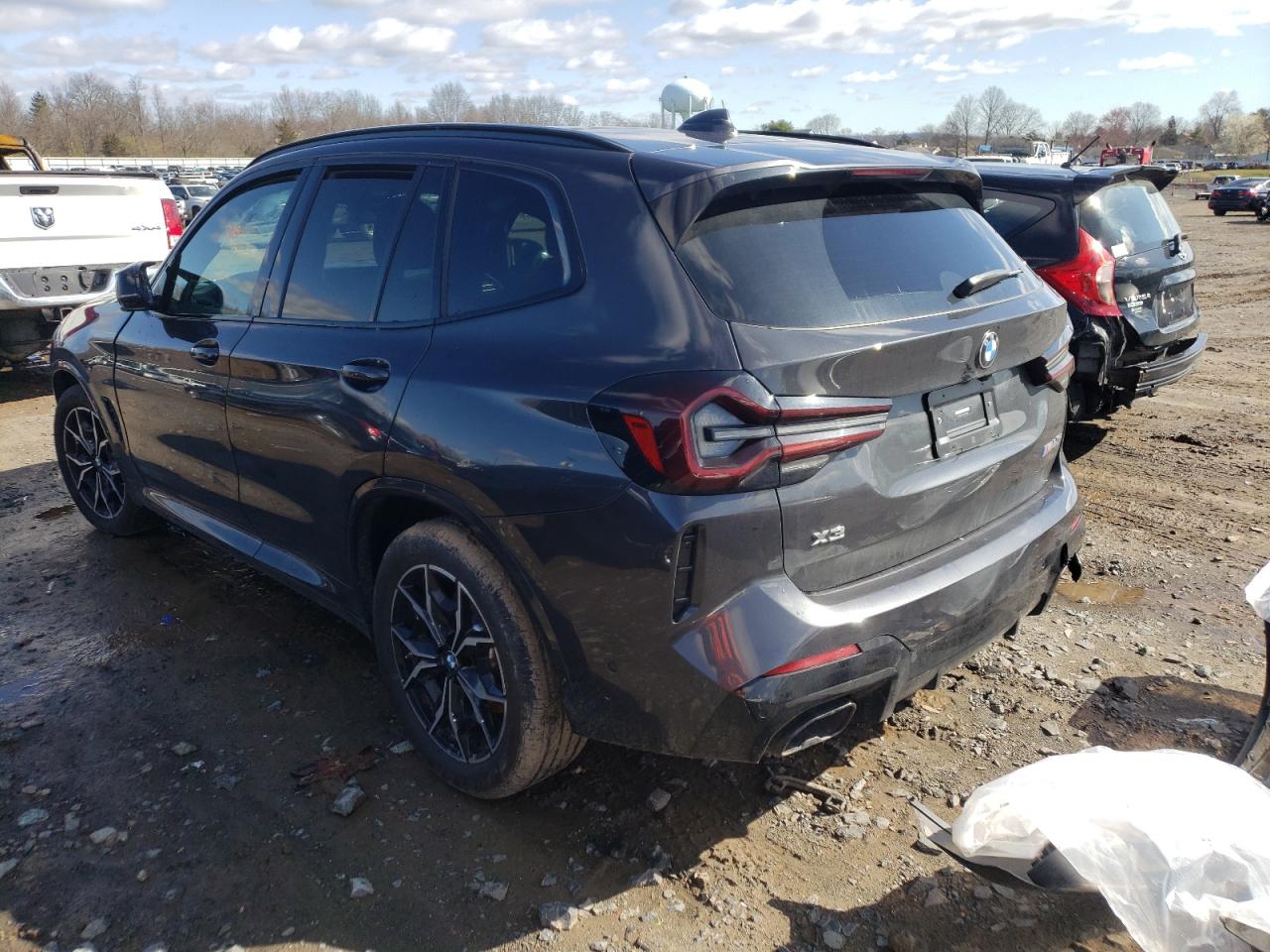 Photo 3 from auction – 2022 BMW X3 XDRIVEM with VIN 5UX83DP09N9K92014