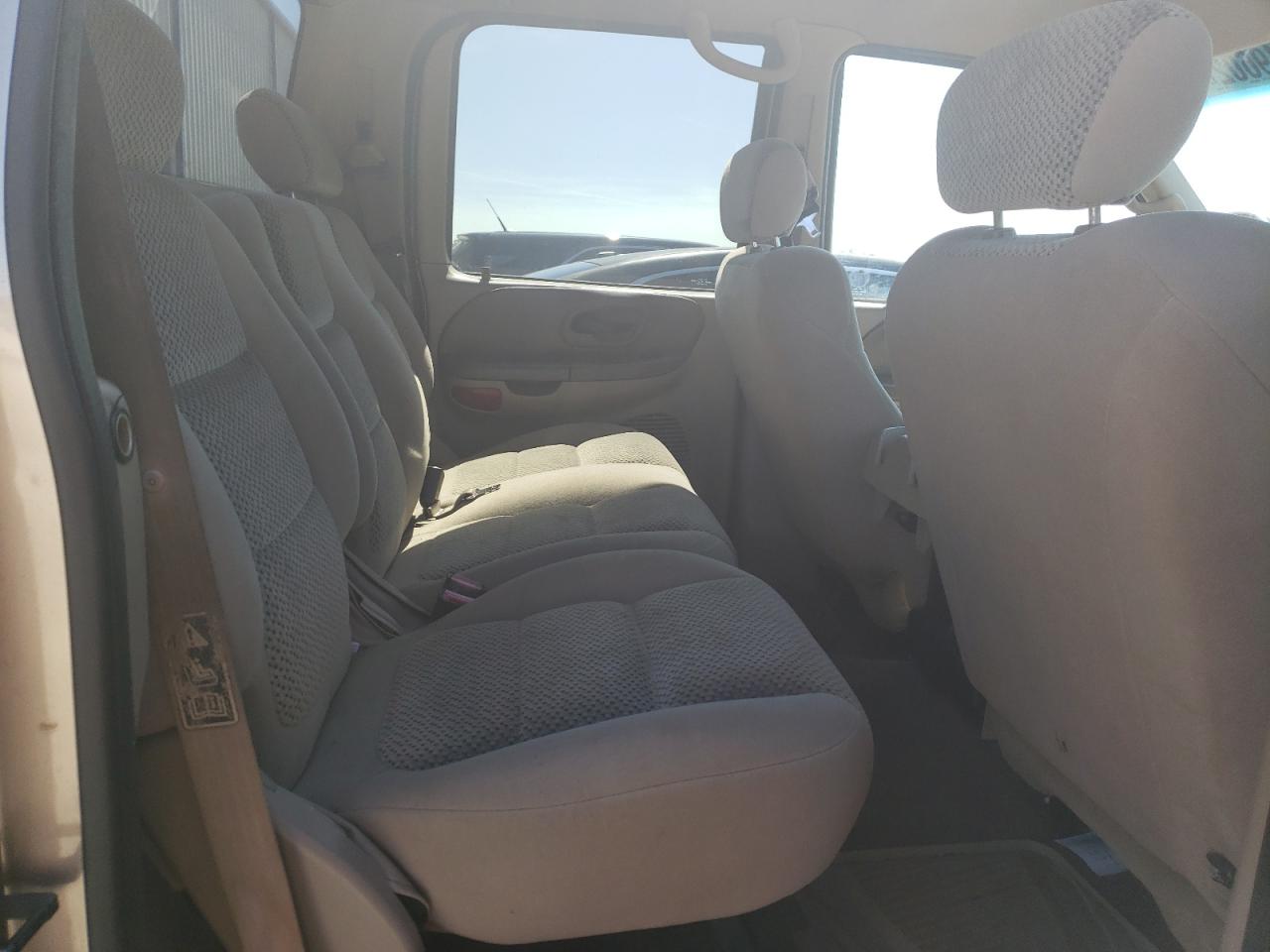 Photo 6 from auction – 2002 FORD F150 SUPER with VIN 1FTRW076X2KB82426