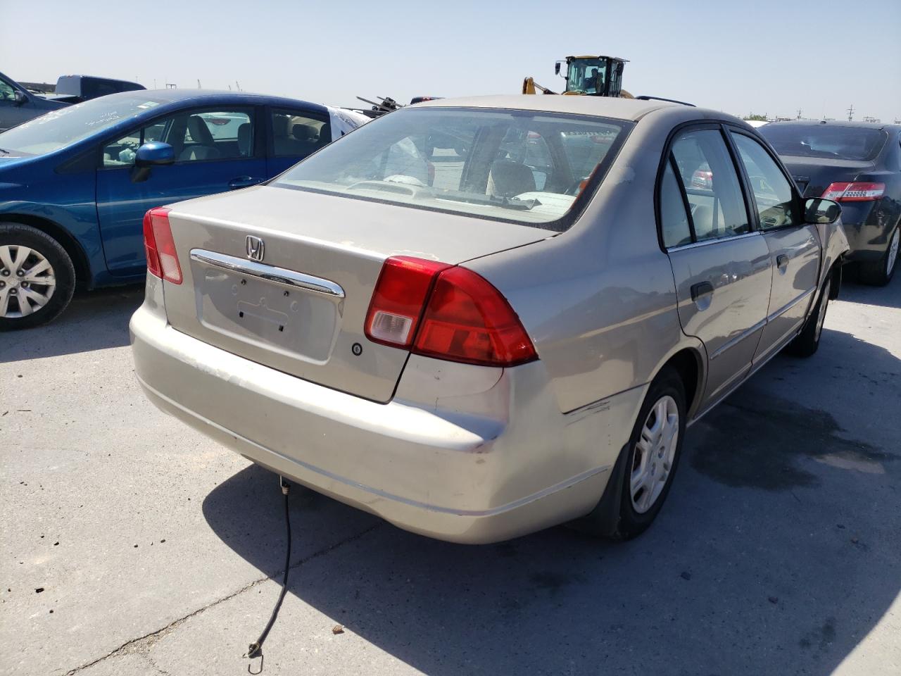 Photo 4 from auction – 2001 HONDA CIVIC LX with VIN 2HGES16561H598330
