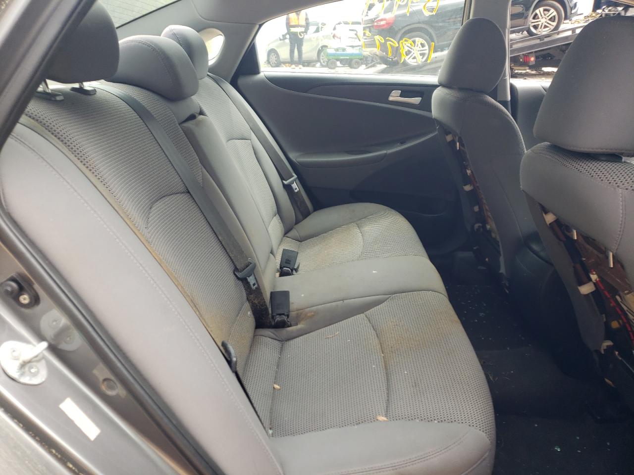 Photo 6 from auction – 2011 HYUNDAI SONATA GLS with VIN 5NPEB4ACXBH082809