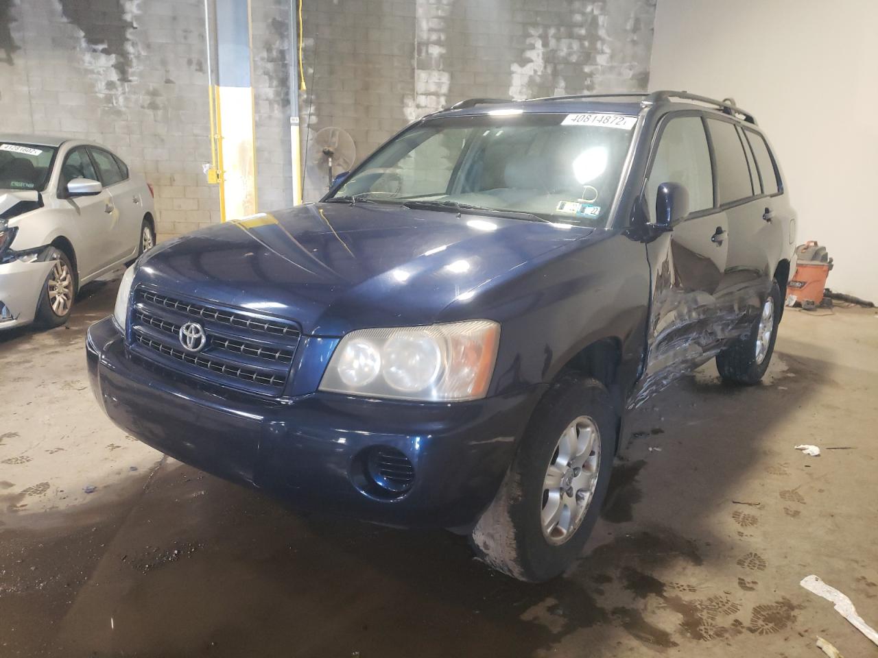 Photo 2 from auction – 2003 TOYOTA HIGHLANDER with VIN JTEHF21A630141370