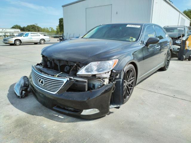 Photo 2 from auction – 2007 LEXUS LS 460L with VIN JTHGL46F675014943
