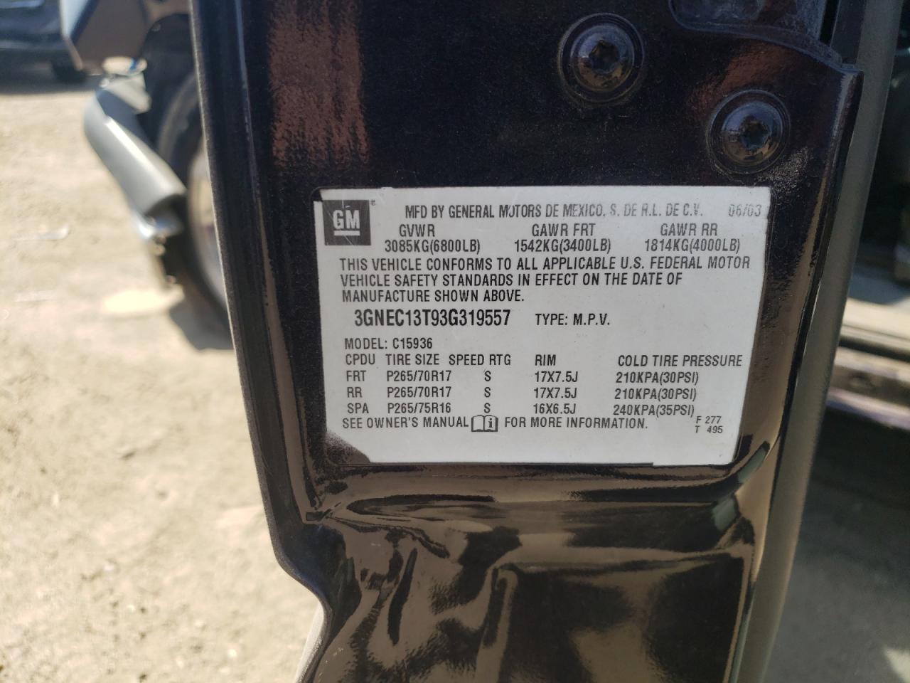 Photo 10 from auction – 2003 CHEVROLET AVALANCHE with VIN 3GNEC13T93G319557
