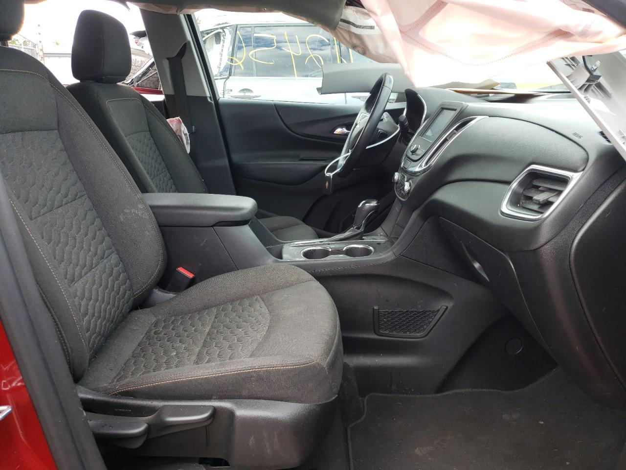 Photo 5 from auction – 2018 CHEVROLET EQUINOX LT with VIN 3GNAXJEV7JS627807