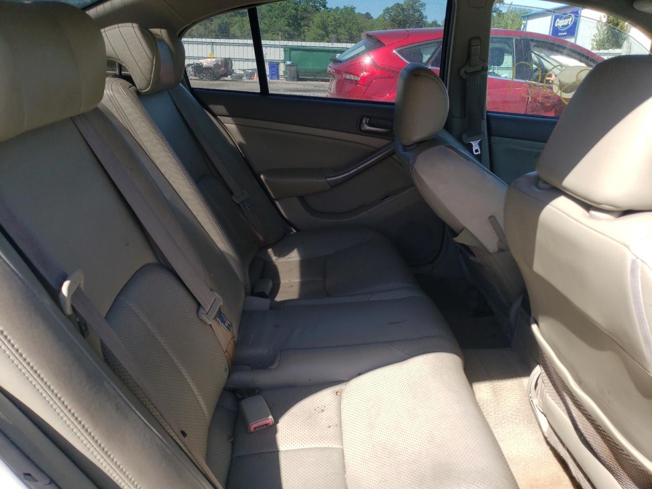 Photo 6 from auction – 2004 INFINITI G35 with VIN JNKCV51E44M607697