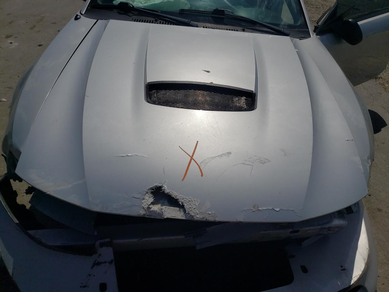 Photo 7 from auction – 2004 FORD MUSTANG with VIN 1FAFP40664F161933