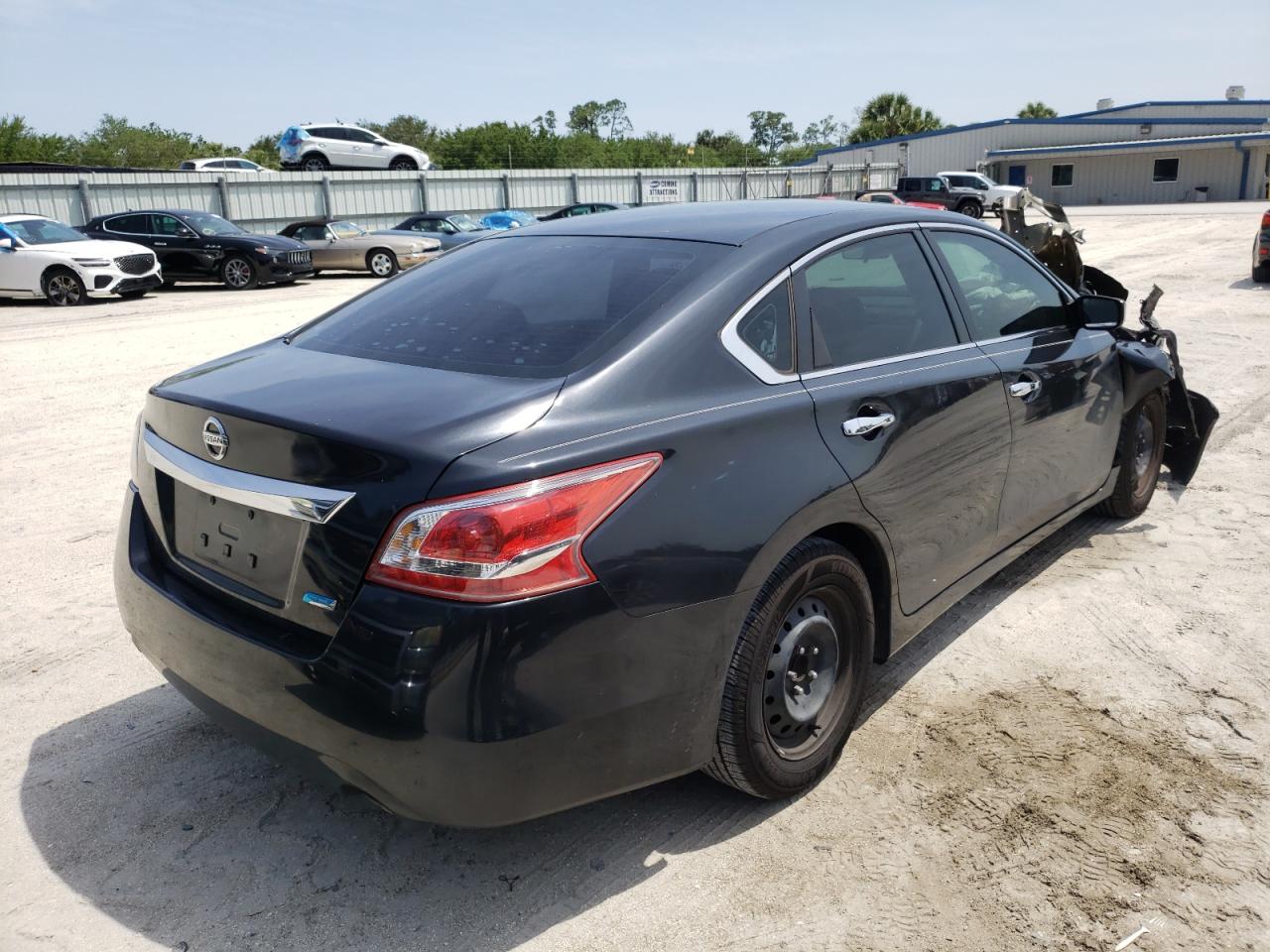 Photo 4 from auction – 2013 NISSAN ALTIMA 2.5 with VIN 1N4AL3AP2DC252142