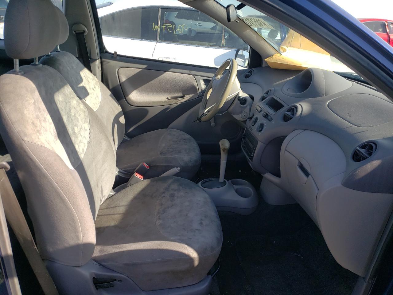 Photo 5 from auction – 2001 TOYOTA ECHO with VIN JTDAT123910140316