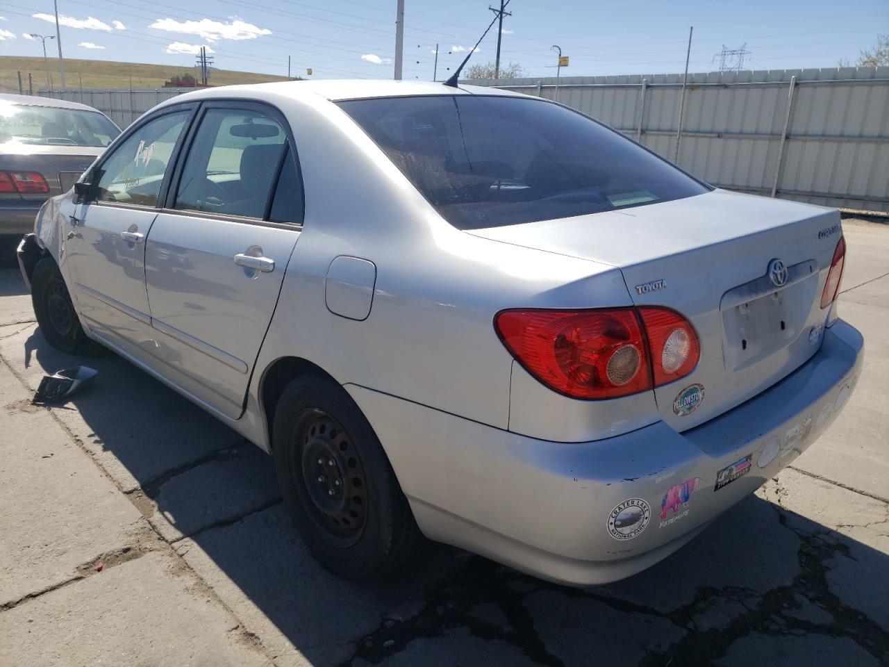 Photo 3 from auction – 2006 TOYOTA COROLLA CE with VIN JTDBR32E160071502