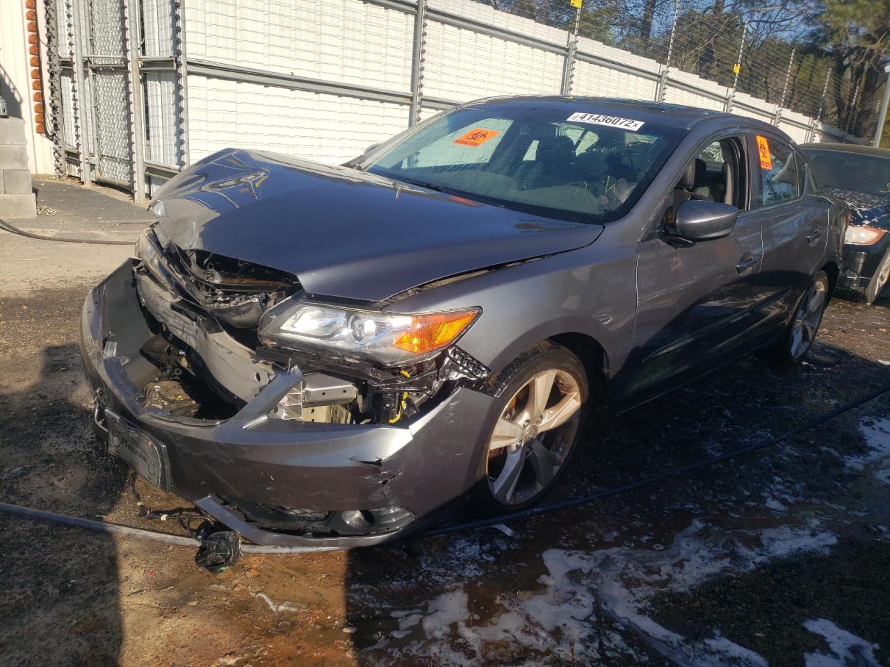 Photo 2 from auction – 2013 ACURA ILX 20 PRE with VIN 19VDE1F57DE012535