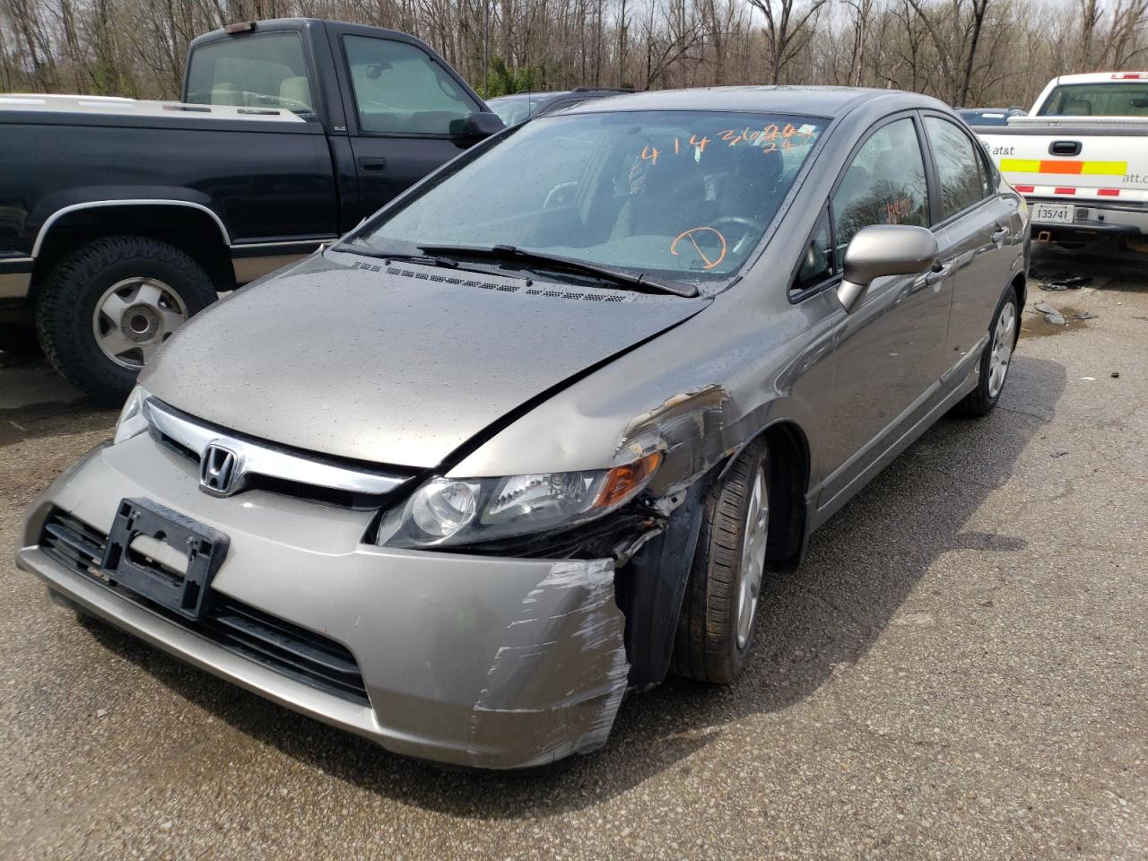 Photo 2 from auction – 2008 HONDA CIVIC LX with VIN 1HGFA16518L003341