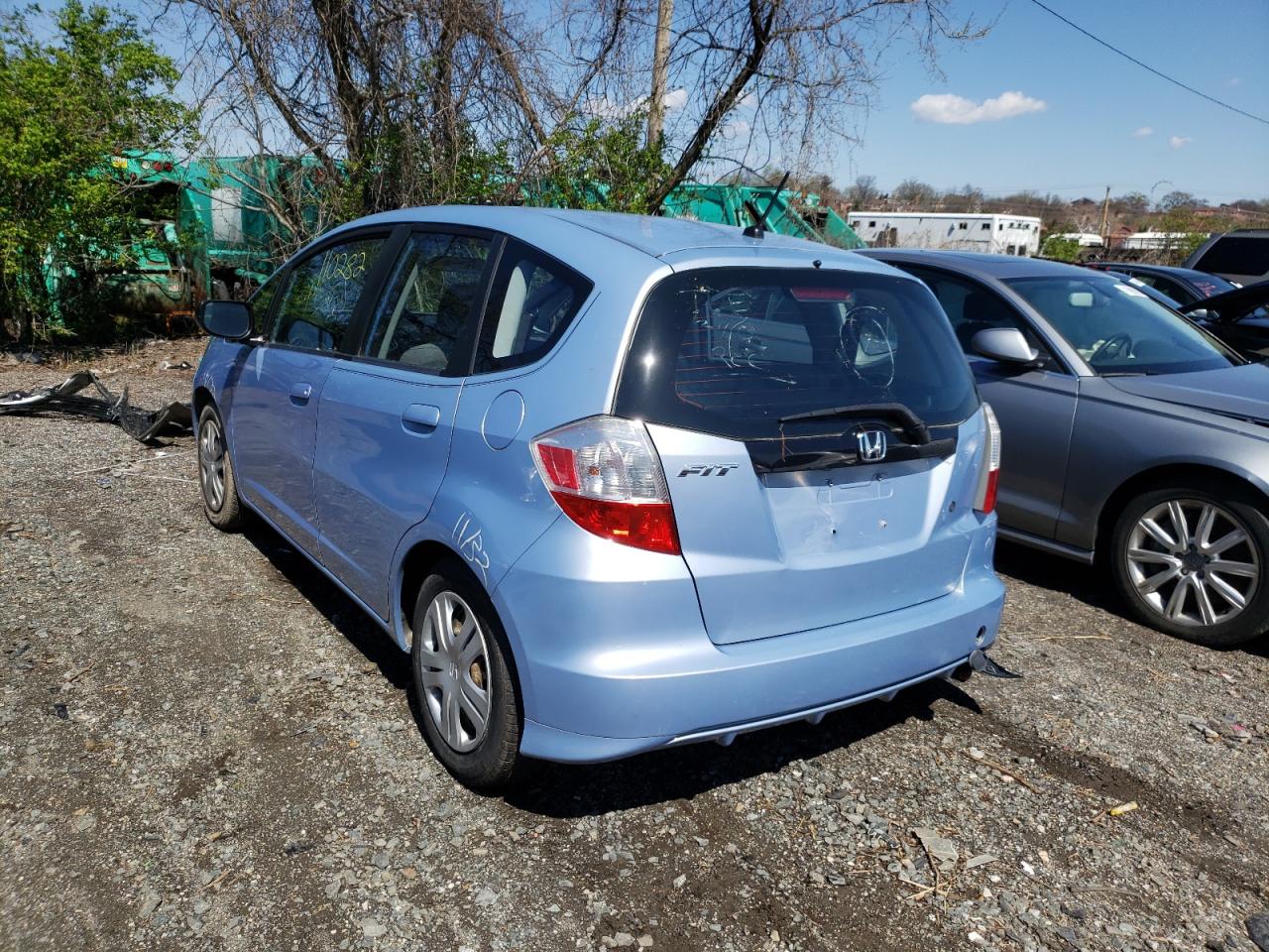Photo 3 from auction – 2010 HONDA FIT with VIN JHMGE8H20AC037259
