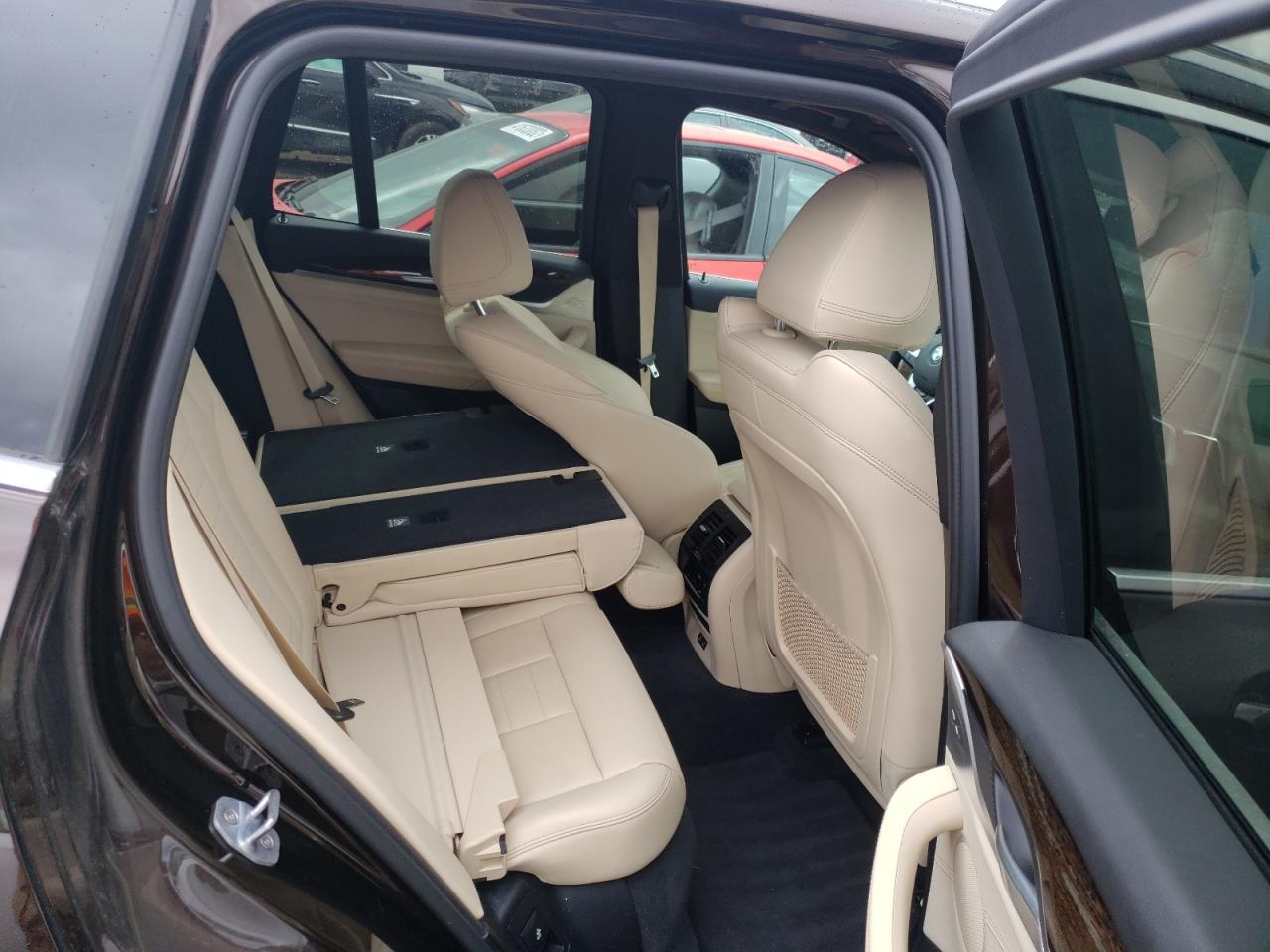 Photo 6 from auction – 2020 BMW X3 XDRIVE3 with VIN 5UXTY5C08LLT33286