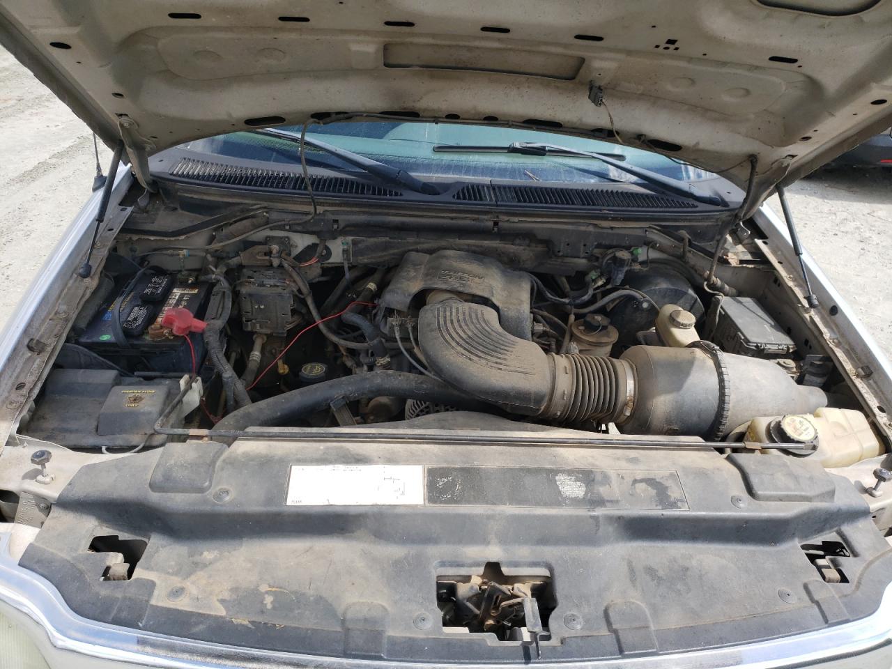 Photo 7 from auction – 2004 FORD F-150 HERI with VIN 2FTRX17W74CA29948