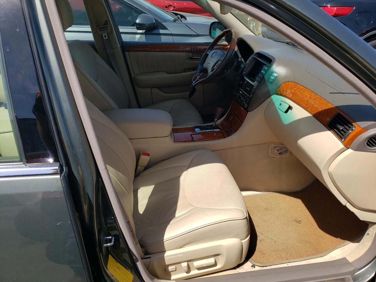 Photo 5 from auction – 2004 LEXUS LS 430 with VIN JTHBN36F440172317