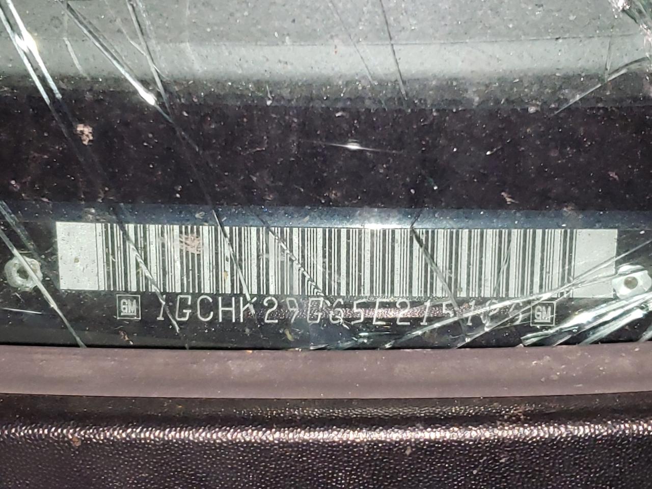Photo 10 from auction – 2005 CHEVROLET SILVERADO with VIN 1GCHK29G65E215126