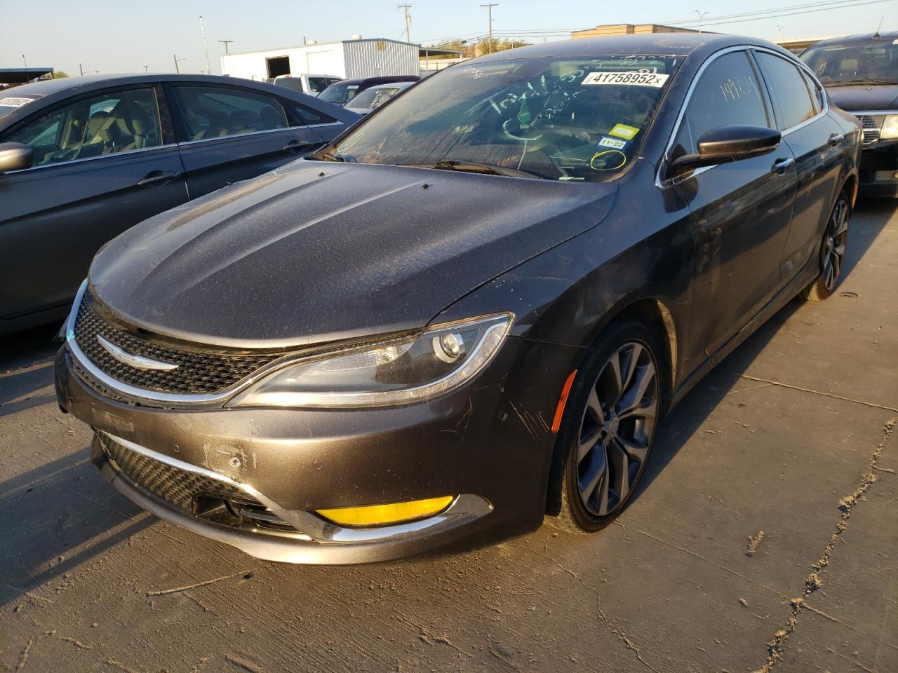 Photo 2 from auction – 2015 CHRYSLER 200 C with VIN 1C3CCCCG9FN589239