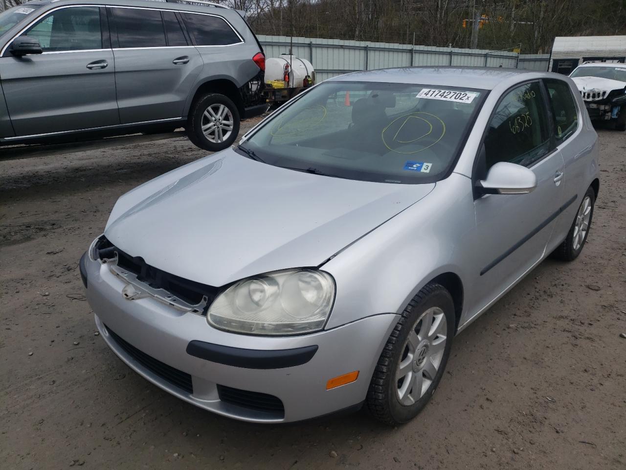 Photo 2 from auction – 2009 VOLKSWAGEN RABBIT with VIN WVWAA71K79W143869