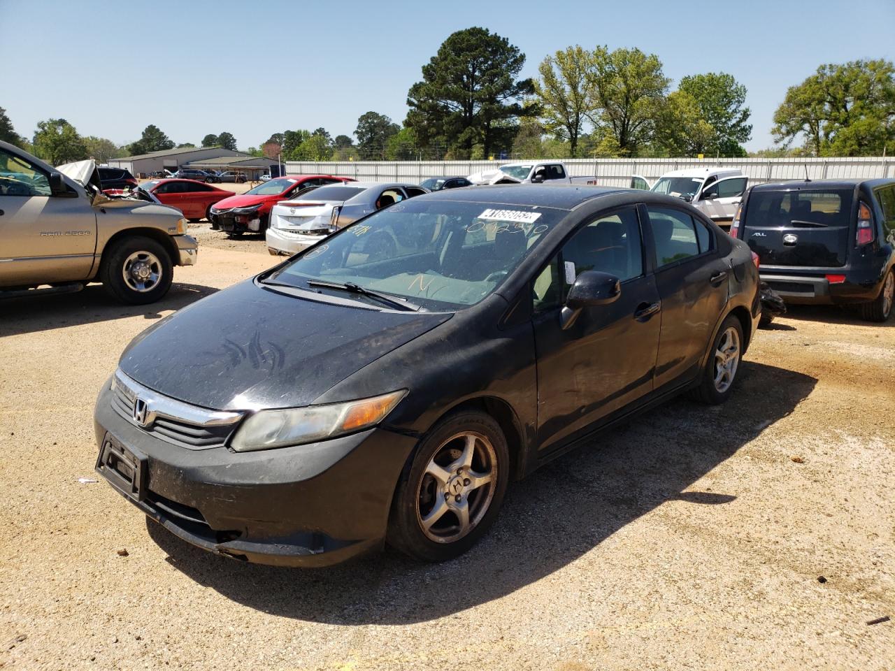 Photo 2 from auction – 2012 HONDA CIVIC LX with VIN 19XFB2F5XCE092510