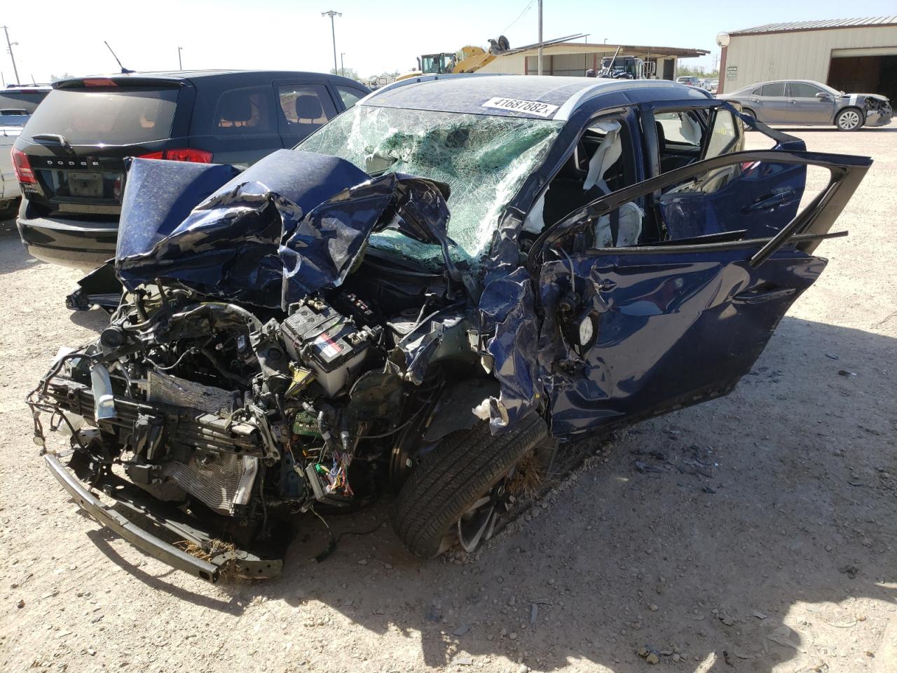 Photo 2 from auction – 2020 NISSAN KICKS SR with VIN 3N1CP5DV1LL551463