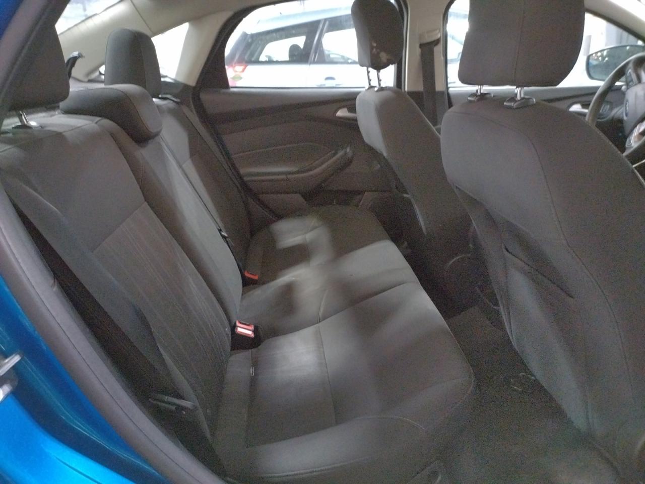 Photo 6 from auction – 2015 FORD FOCUS SE with VIN 1FADP3F29FL263799