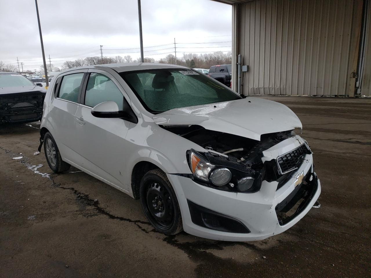 CHEVROLET SONIC LT 2015 with VIN 1G1JC6SH0F4166241 - Photo from auction