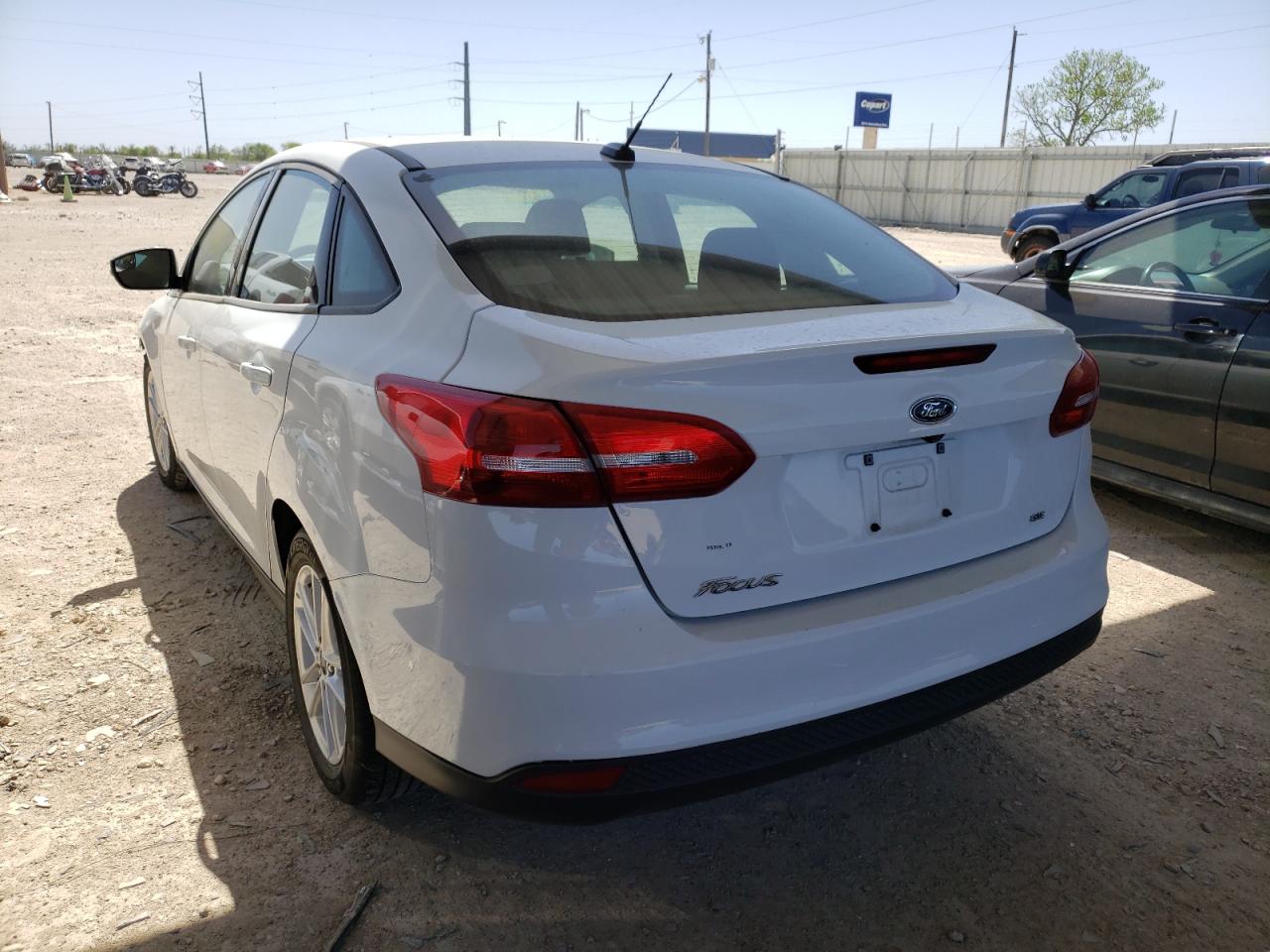 Photo 3 from auction – 2017 FORD FOCUS SE with VIN 1FADP3F25HL219382