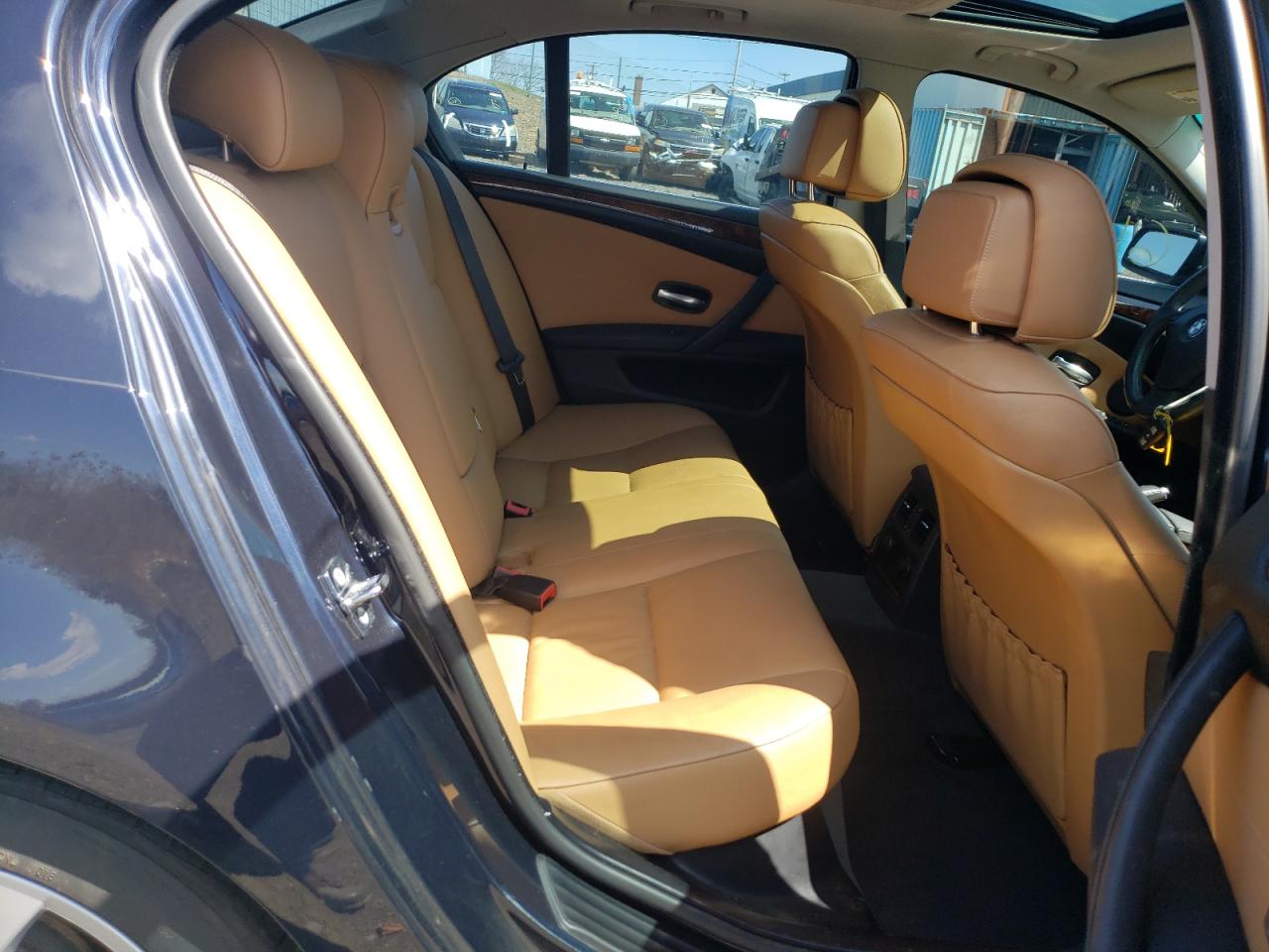 Photo 6 from auction – 2009 BMW 535 XI with VIN WBANV93589C136226