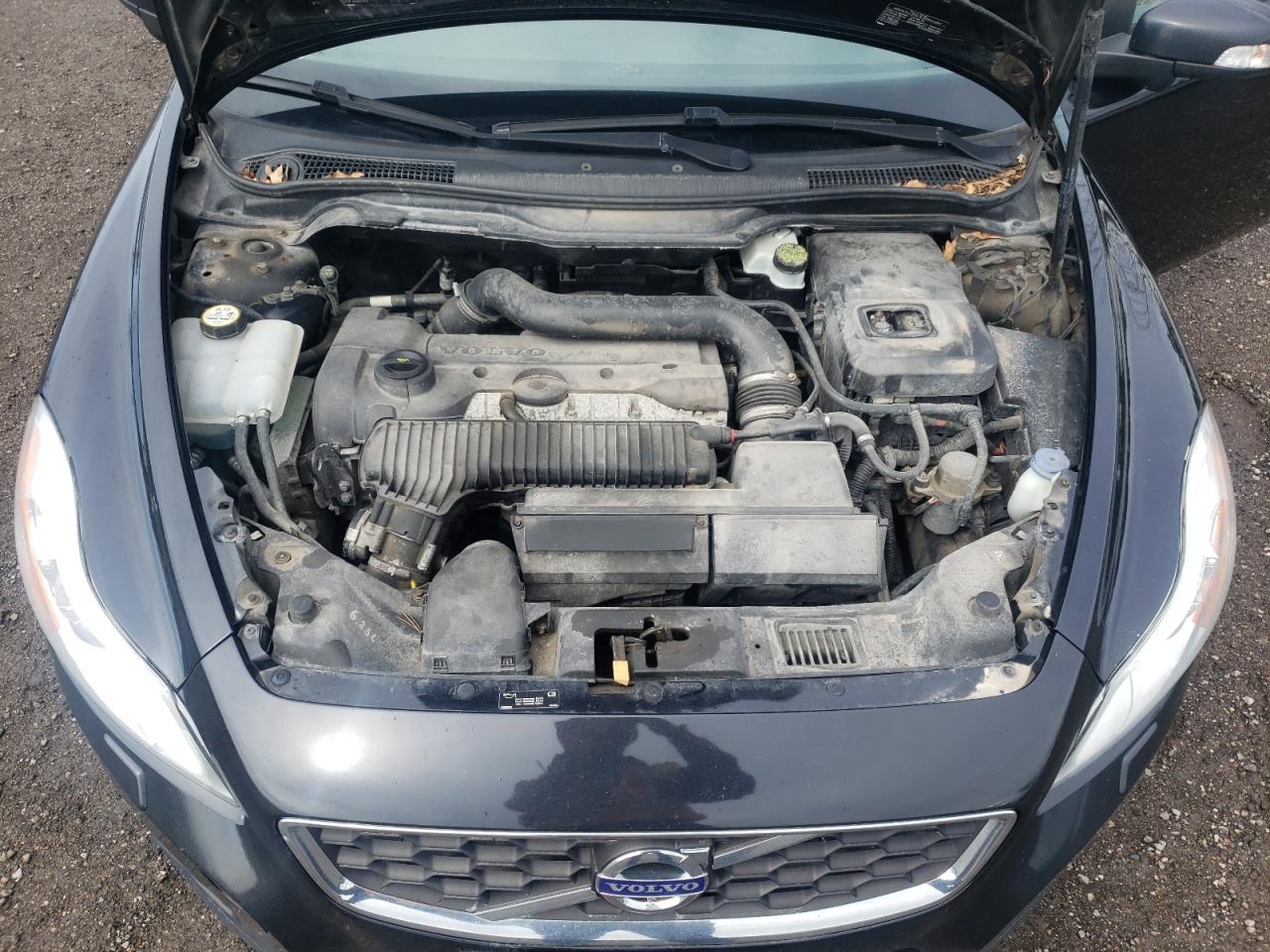 Photo 7 from auction – 2011 VOLVO C30 T5 with VIN YV1672MK9B2200230