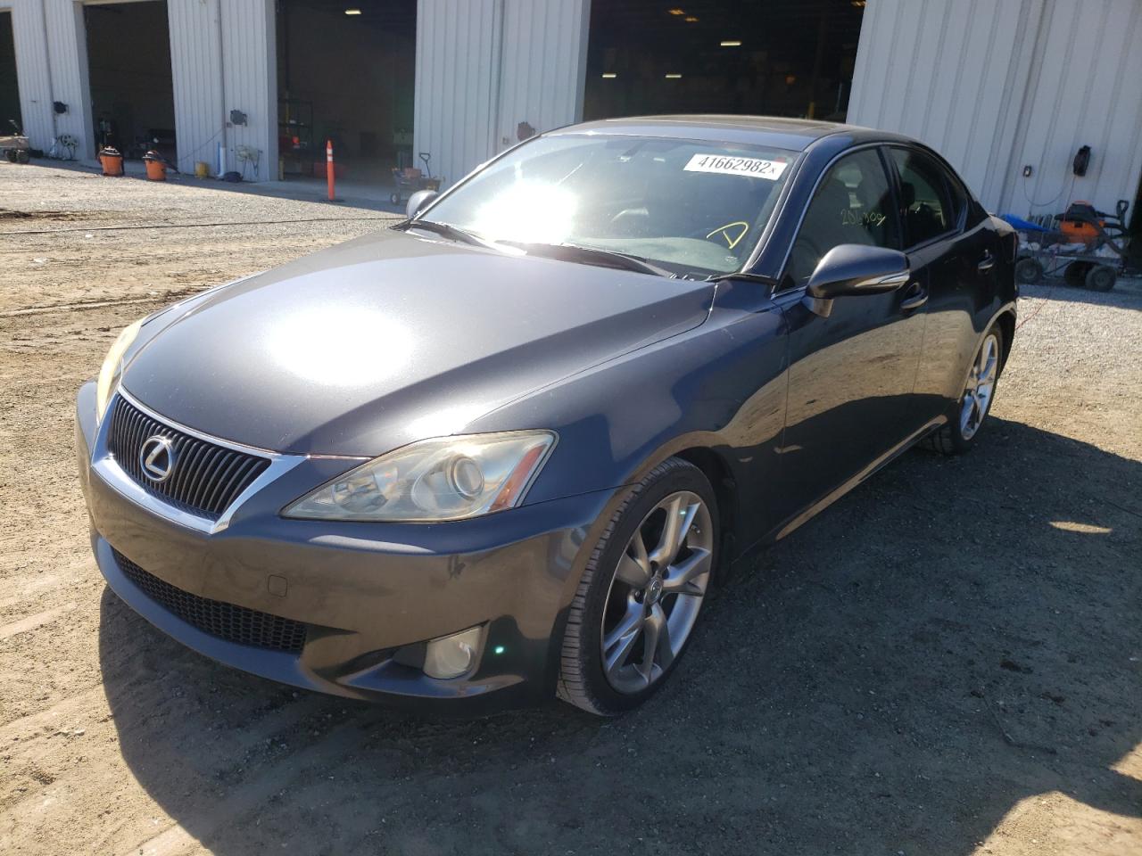 Photo 2 from auction – 2009 LEXUS IS 250 with VIN JTHBK262892093602