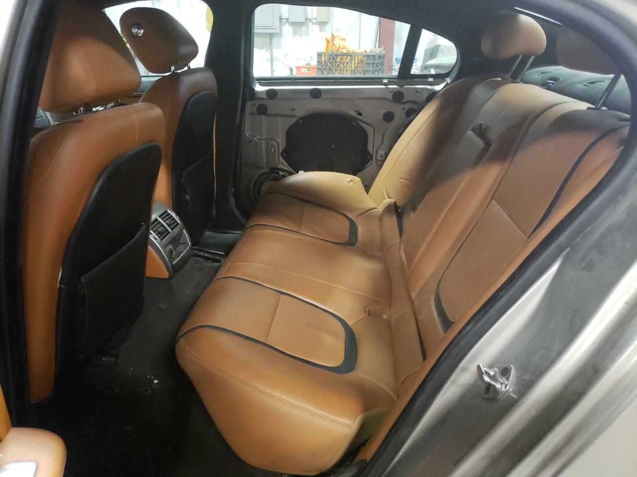 Foto 6 de la subasta – 2014 JAGUAR XF con VIN SAJWJ0EF2E8U22768